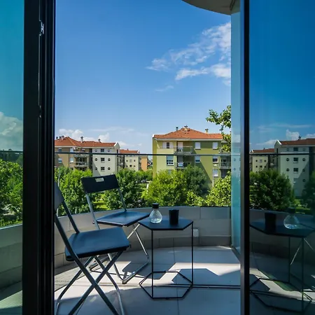 Myflat Wave 36 Apartamento *